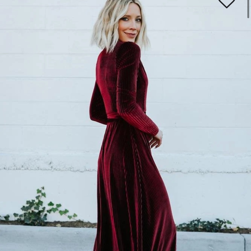 Baltic Born Jada Ribbed Velvet Maxi Dress
